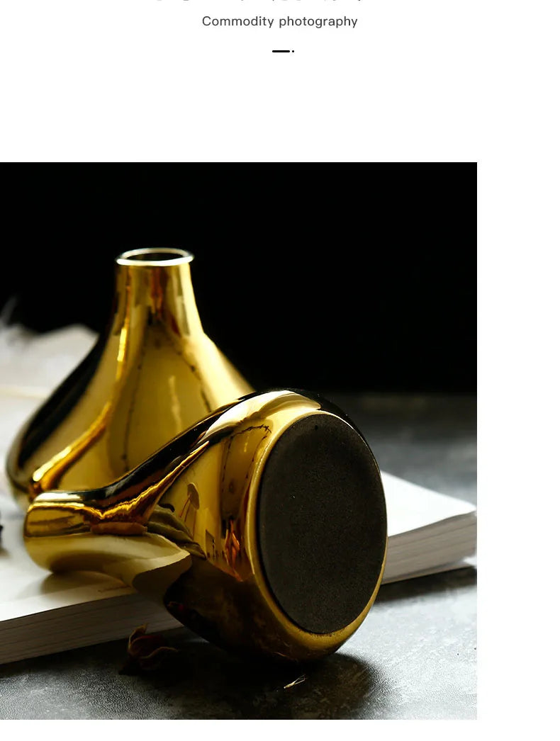 Vaso Decorativo Dourado Minimalista