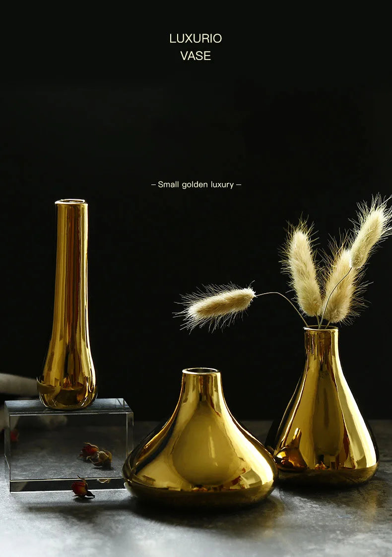 Vaso Decorativo Dourado Minimalista