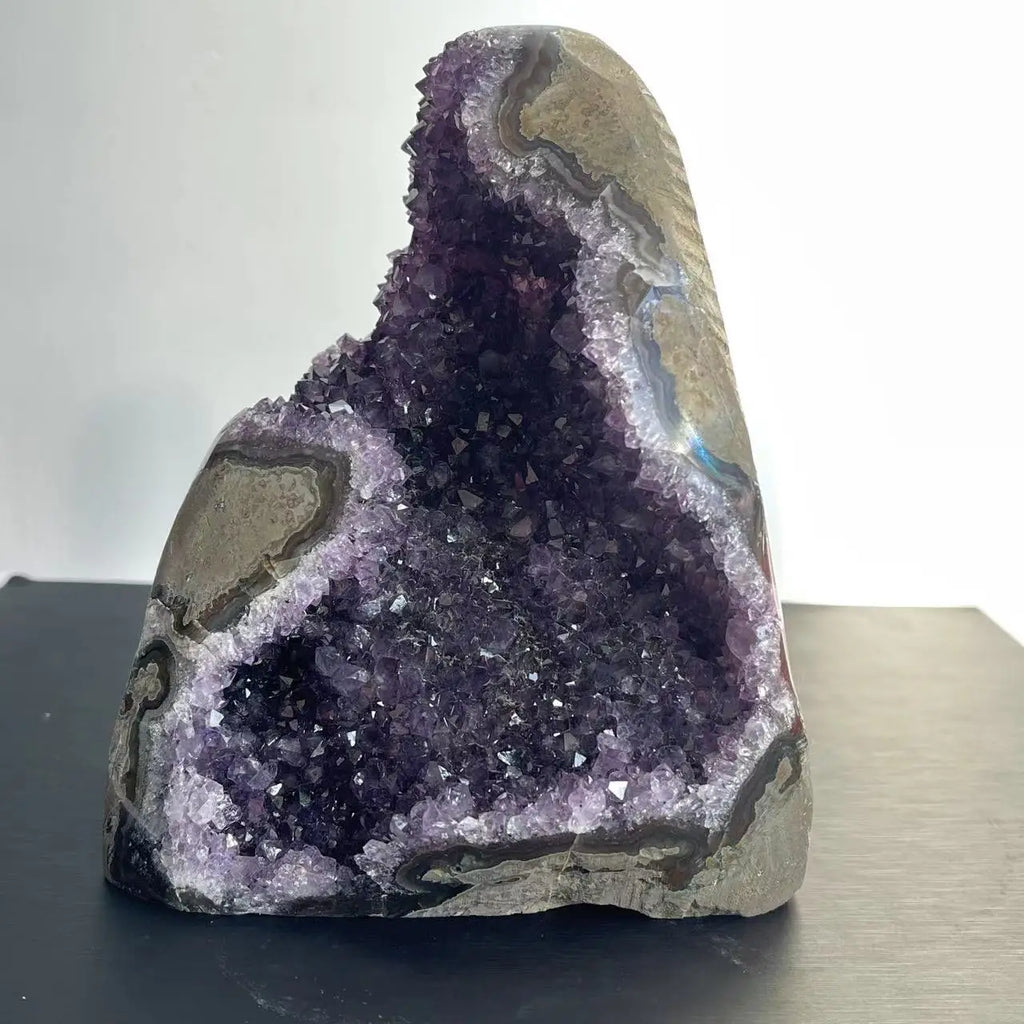 Drusa de Ametista Natural Bruta – Cristal Decorativo Feng Shui para Casa e Ambiente