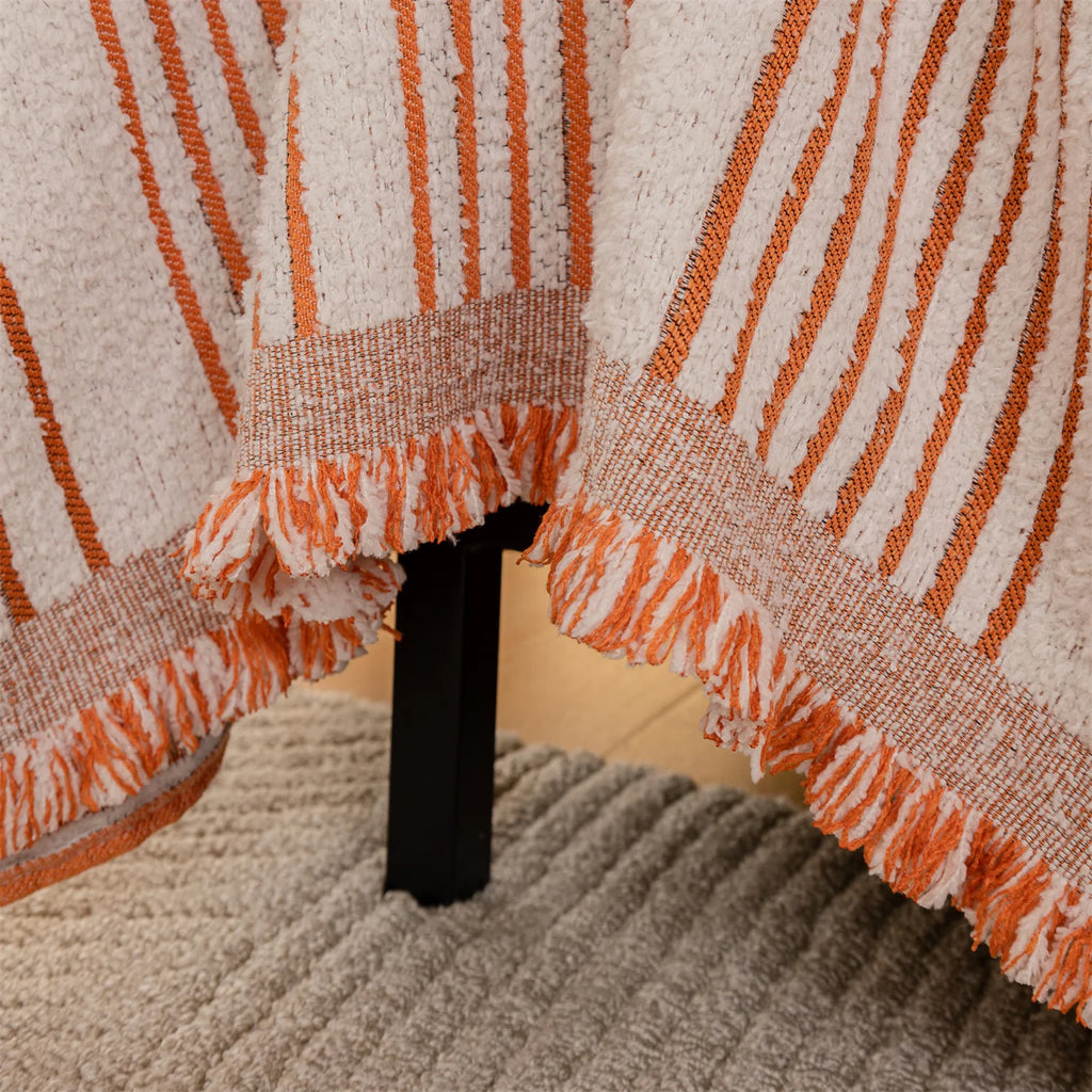 Manta Jacquard Geométrica com Franjas – Sofá e Decoração