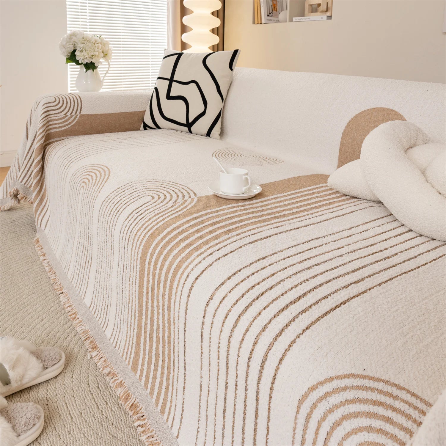 Manta Jacquard Geométrica com Franjas – Sofá e Decoração