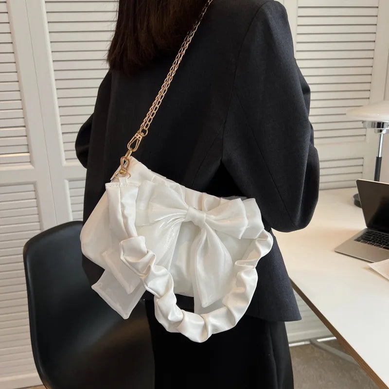 Bolsa Transversal Feminina Compacta em PU