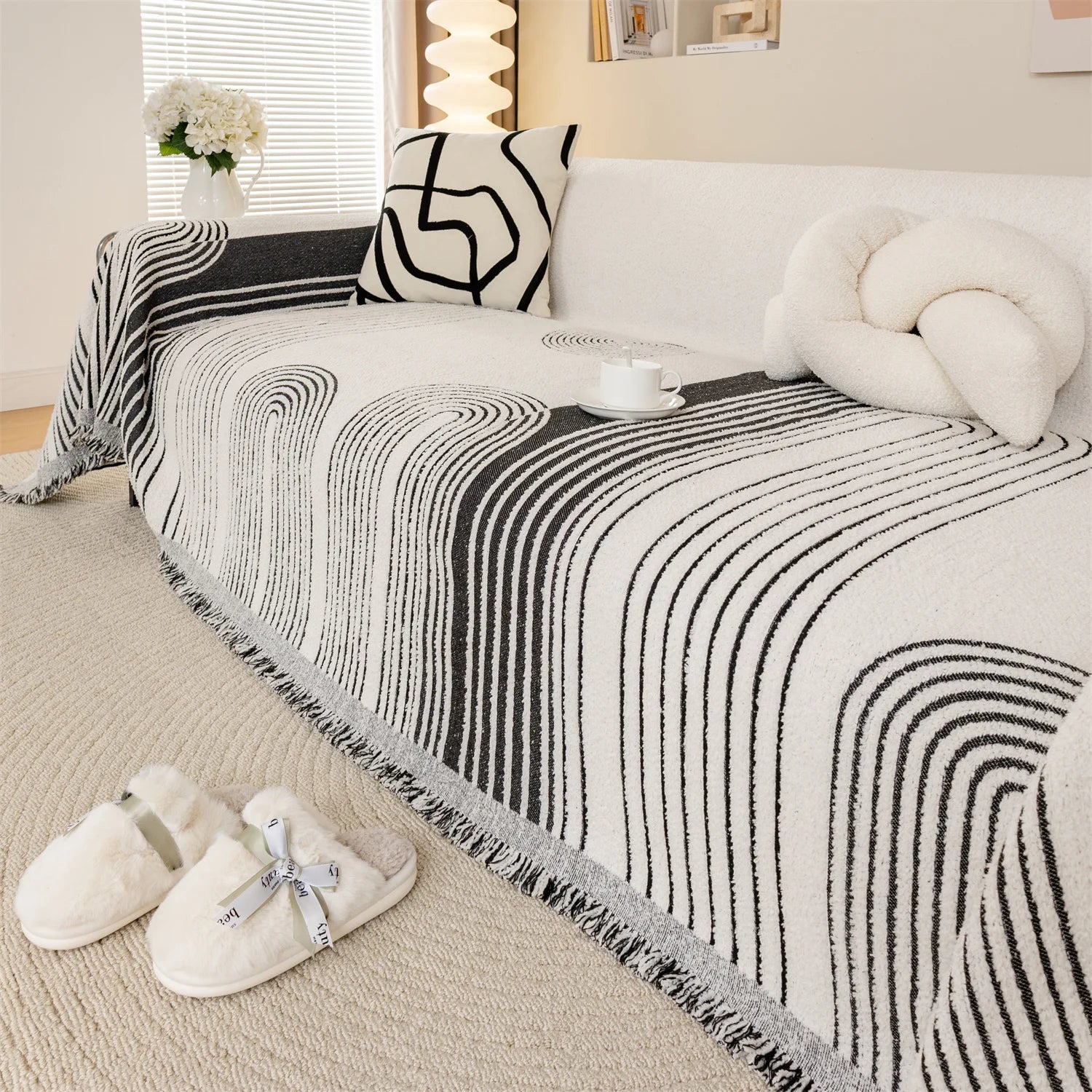 Manta Jacquard Geométrica com Franjas – Sofá e Decoração